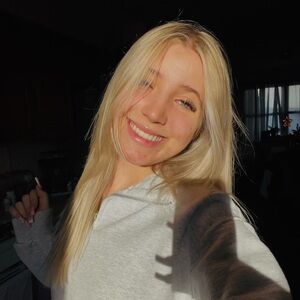 Meet your Posher, Summer